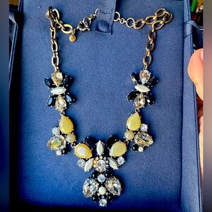 Elegant Black and Gold Statement Necklace